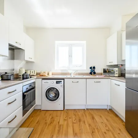 Lejlighed Charlton Heights - 2 Bedroom Apartment Near Cribbs Causeway *