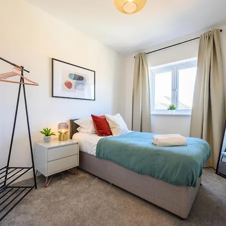 Charlton Heights - 2 Bedroom Apartment Near Cribbs Causeway Lejlighed