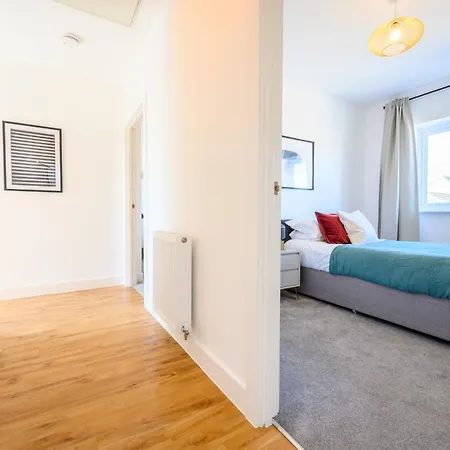 Daire Charlton Heights - 2 Bedroom Apartment Near Cribbs Causeway